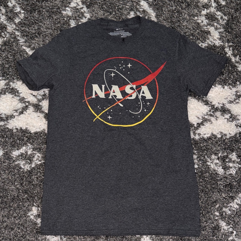 NWOT NASA Galaxy Logo Charcoal Gray T-Shirt - S